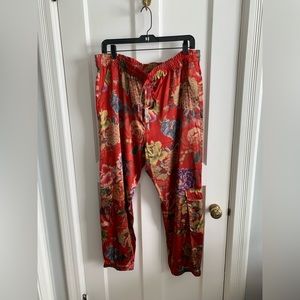 Johnny Was Biya silk, floral cargo, jogger pants. Size large. Silk and stretchy.